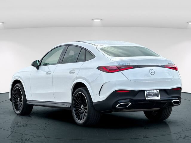 Used 2024 Mercedes-Benz GLC 300 4MATIC image 4