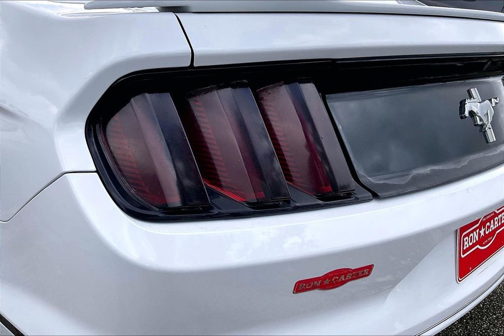 Used 2016 Ford Mustang Coupe image 13