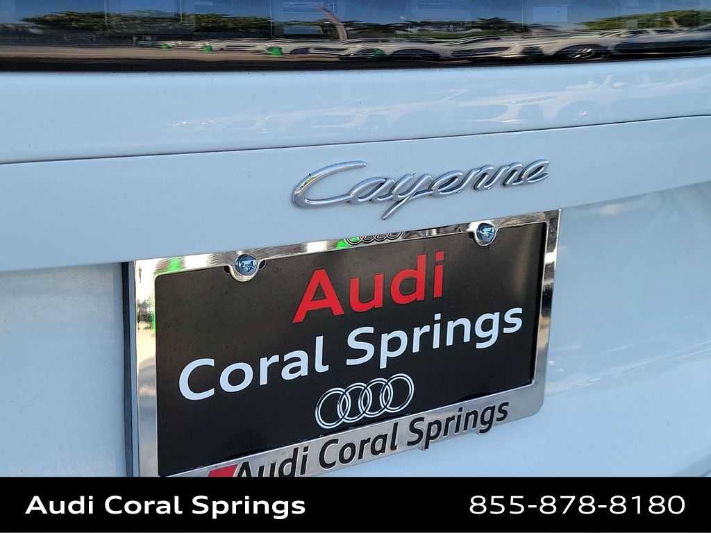 Used 2021 Porsche Cayenne image 15