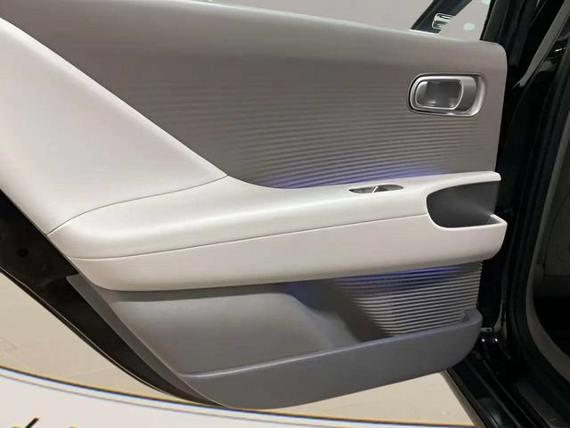 Used 2025 Hyundai Ioniq 6 Limited RWD image 68