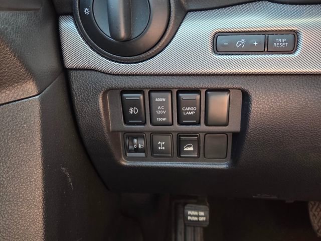 Used 2019 Nissan Titan PRO-4X w/ Pro-4x Convenience Package image 23