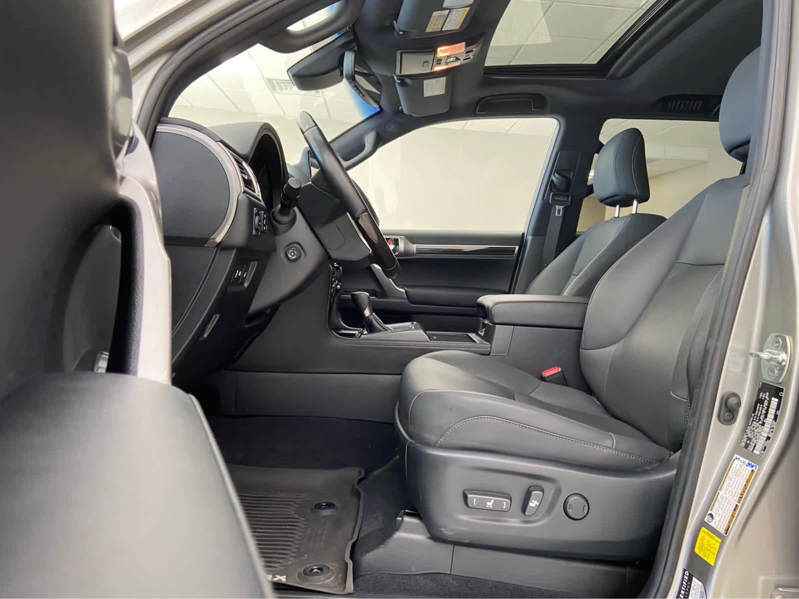 Used 2023 Lexus GX 460 Premium image 13