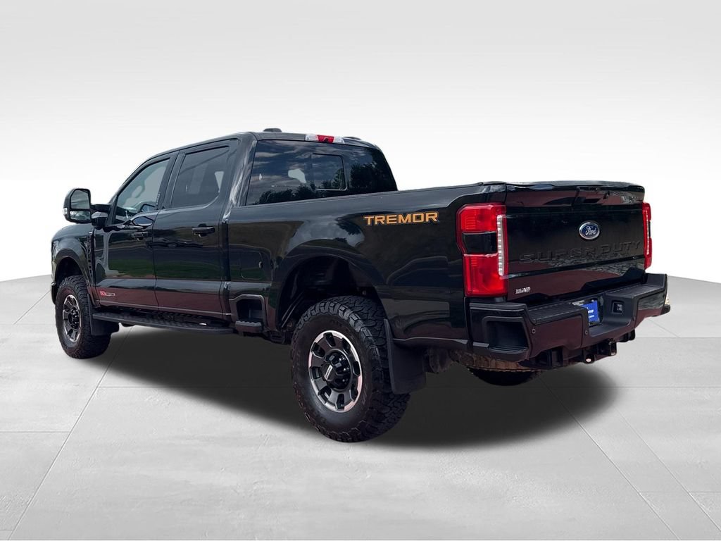 Used 2023 Ford F250 Lariat w/ Tremor Off-Road Package AWD/4WD image 6