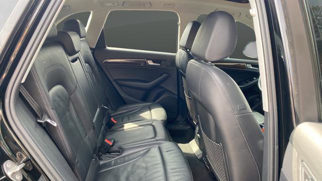 Used 2017 Audi Q5 2.0T Premium image 26