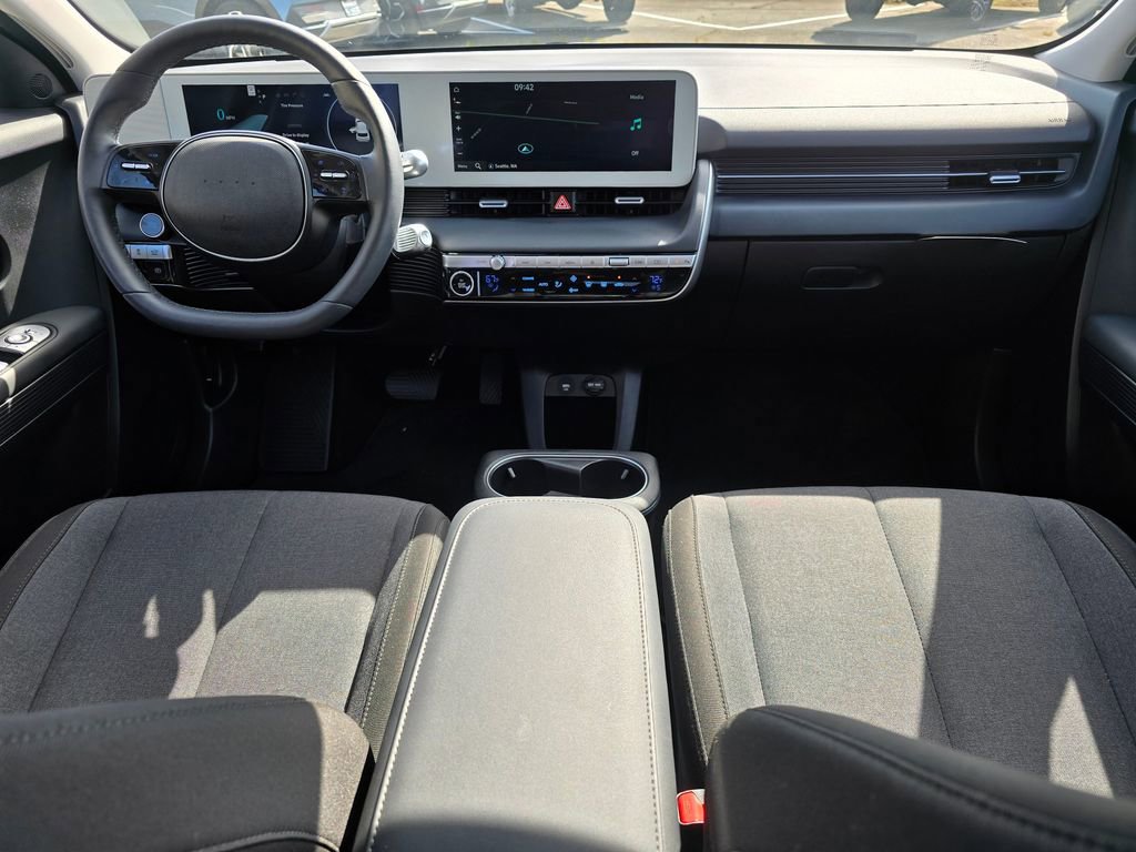 Used 2024 Hyundai Ioniq 5 SEL RWD image 15