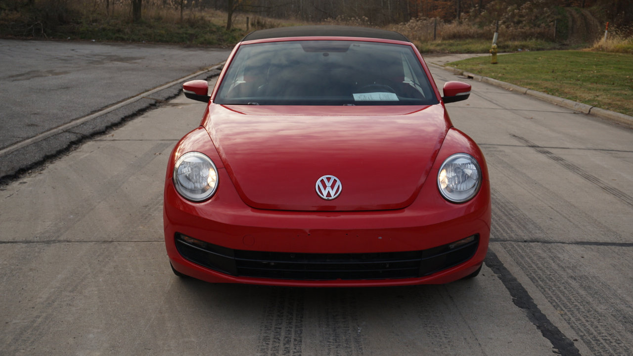 Used 2014 Volkswagen Beetle 2.5 image 35