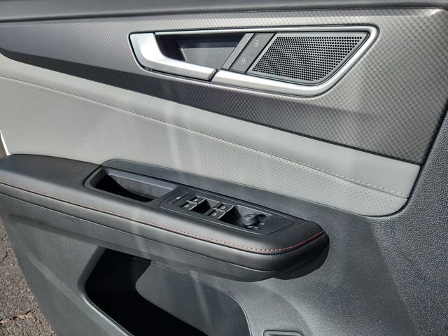 New 2026 Volkswagen Atlas Peak Edition image 6