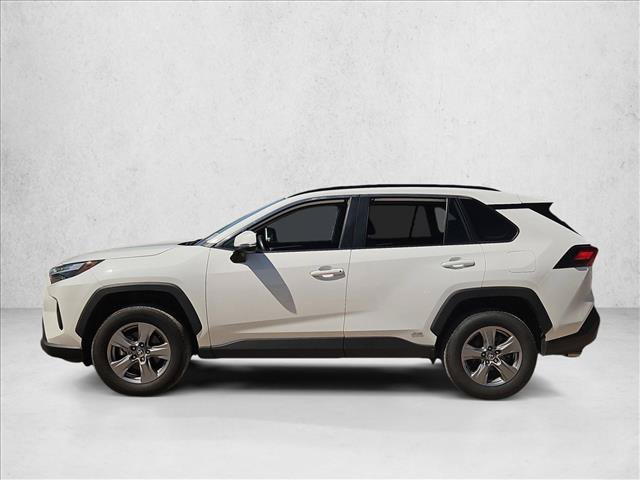Used 2024 Toyota RAV4 LE AWD/4WD image 9