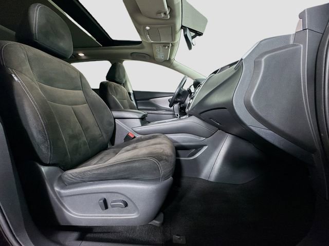 Used 2019 Nissan Murano SV w/ Premium Package AWD/4WD image 30