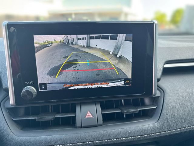 Used 2024 Toyota RAV4 LE FWD image 26