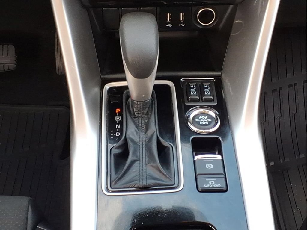 Used 2025 Mitsubishi Eclipse Cross SE AWD/4WD image 21
