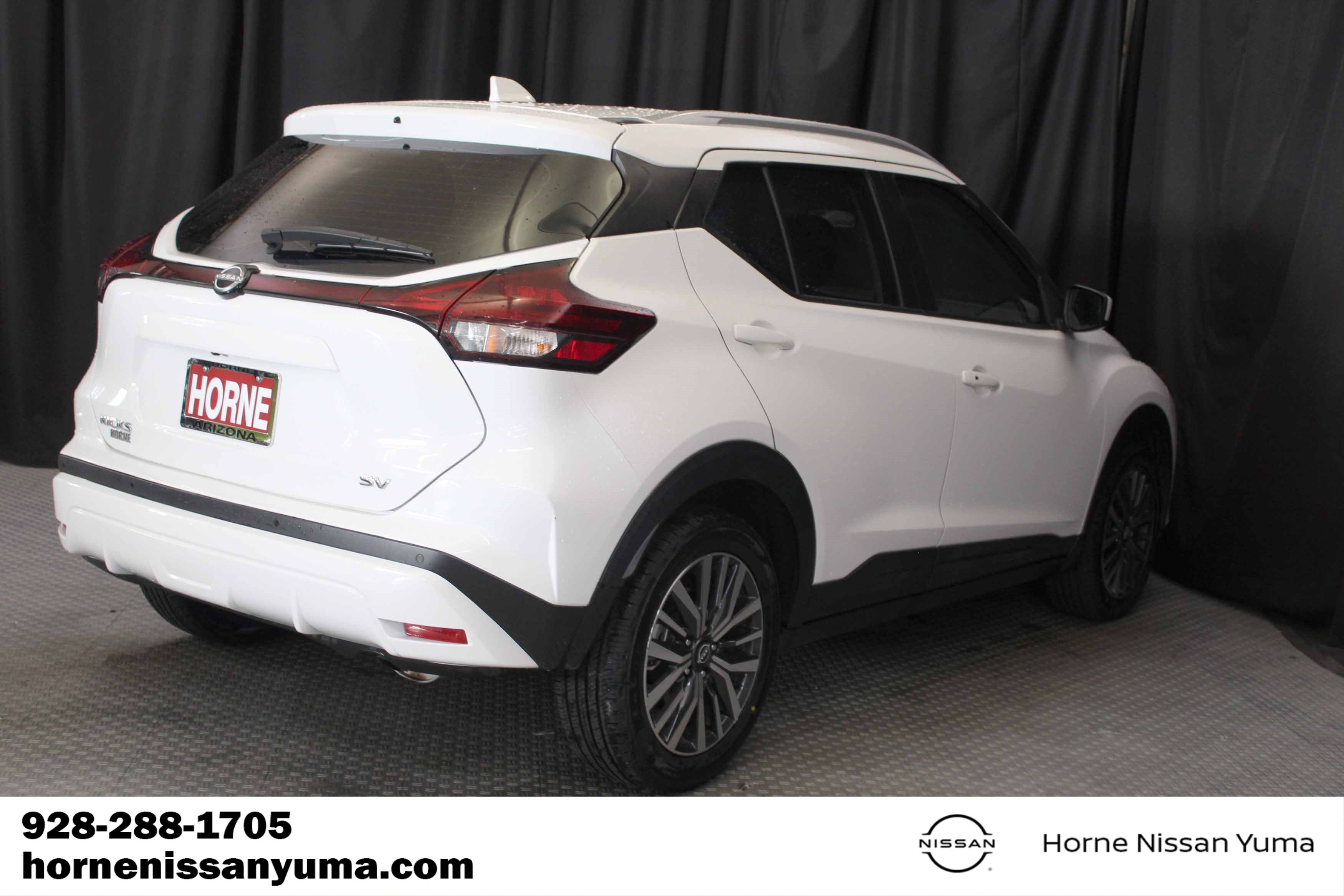 Used 2023 Nissan Kicks SV FWD image 13