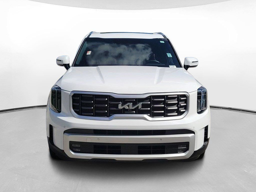 Certified 2025 Kia Telluride SX FWD image 2