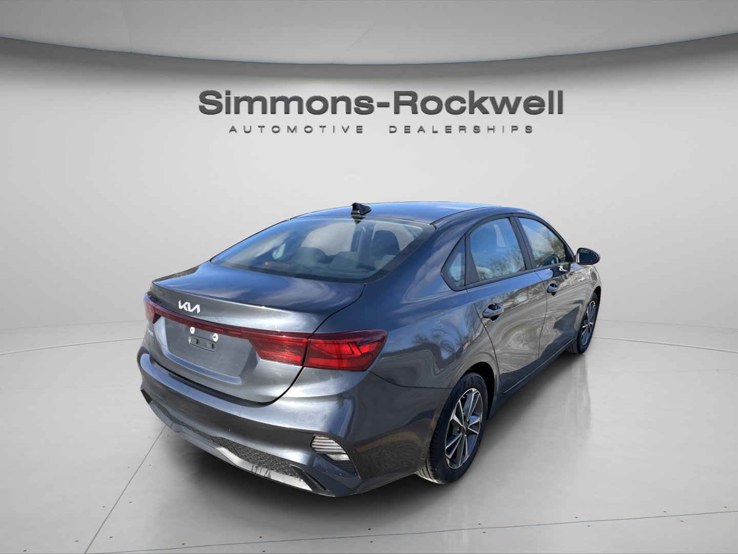 Used 2023 Kia Forte LXS image 7
