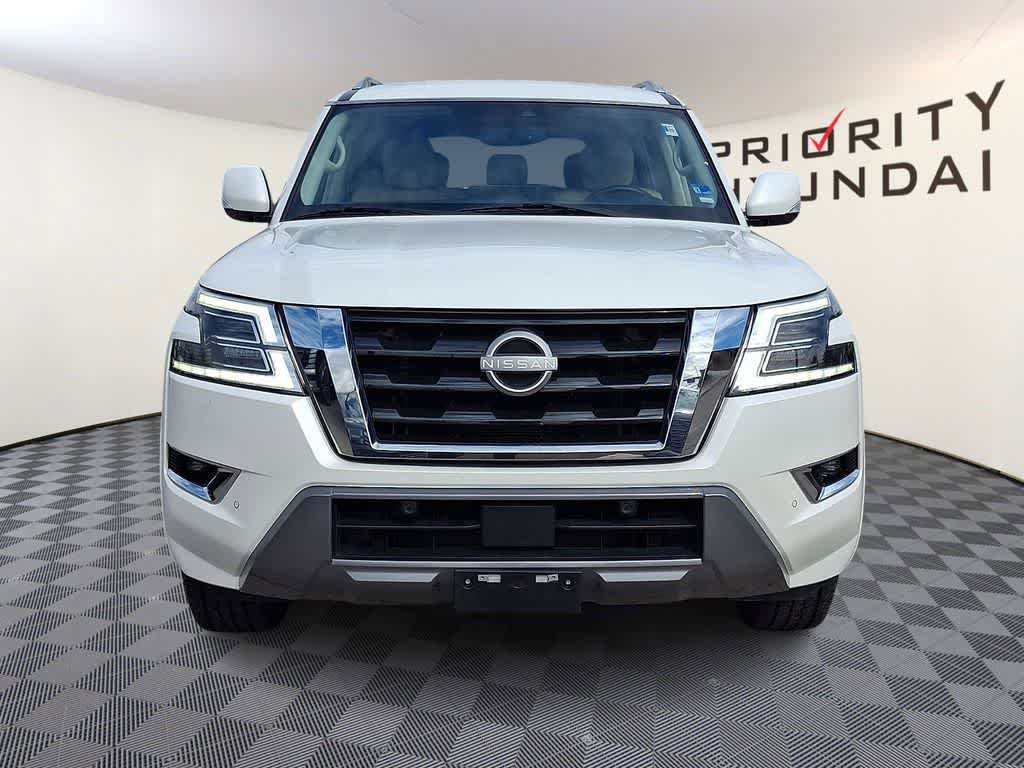 Used 2024 Nissan Armada SV image 2