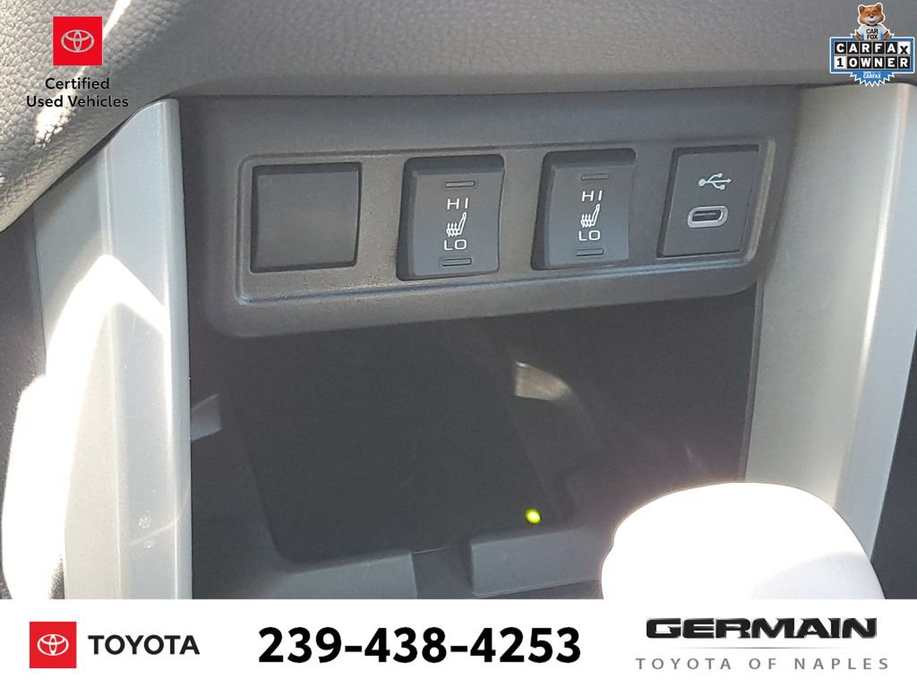 Certified 2025 Toyota Corolla Cross XLE w/ Convenience Package FWD image 31