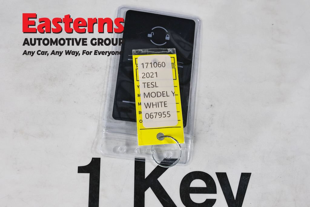 Used 2021 Tesla Model Y Long Range AWD/4WD image 19