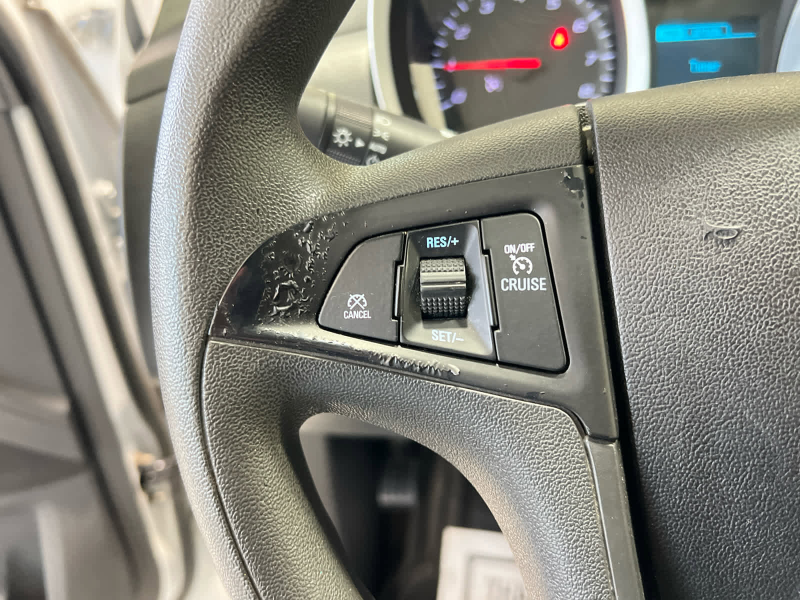 Used 2015 Chevrolet Equinox LS image 19