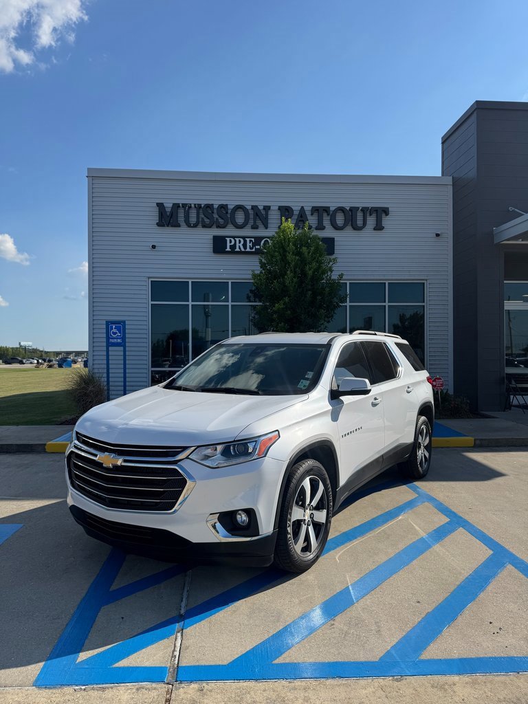Used 2021 Chevrolet Traverse LT w/ LT Premium Package