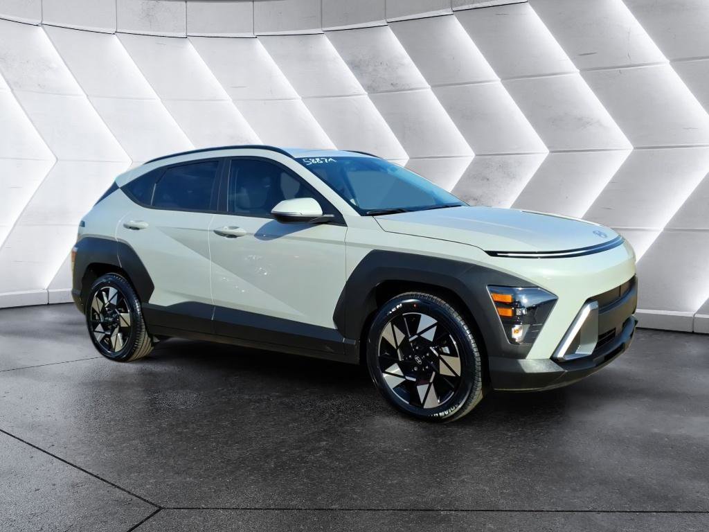 Used 2024 Hyundai Kona SEL w/ Convenience Package image 7