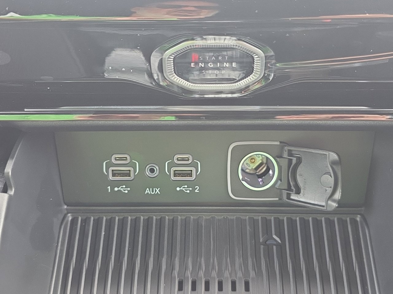New 2027 Jeep Grand Cherokee L Limited AWD/4WD image 39