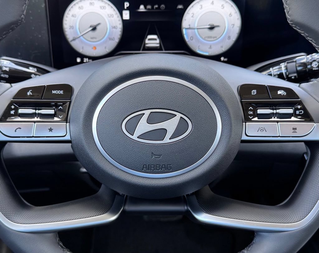 New 2026 Hyundai Elantra Limited FWD image 7