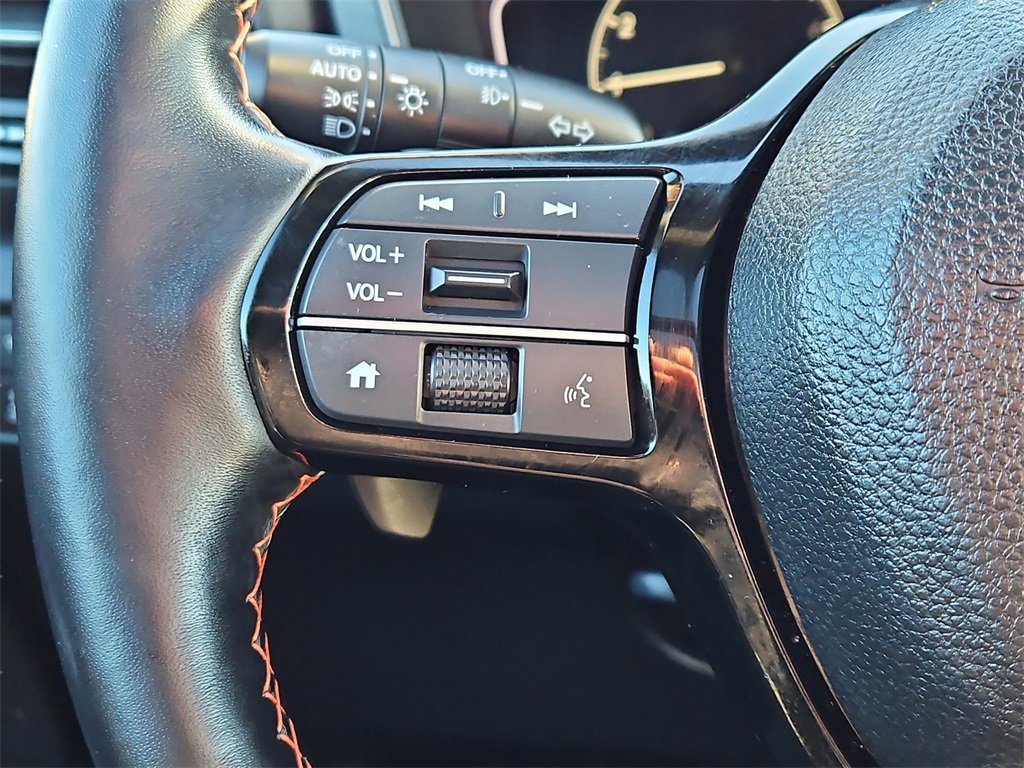 Certified 2025 Honda Pilot TrailSport image 27