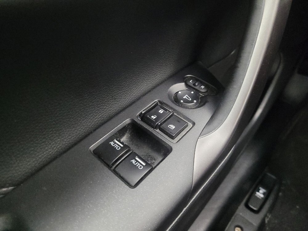 Used 2017 Honda Accord EX image 27