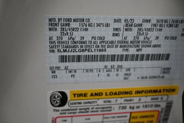 Certified 2023 Lincoln Navigator Reserve AWD/4WD image 38