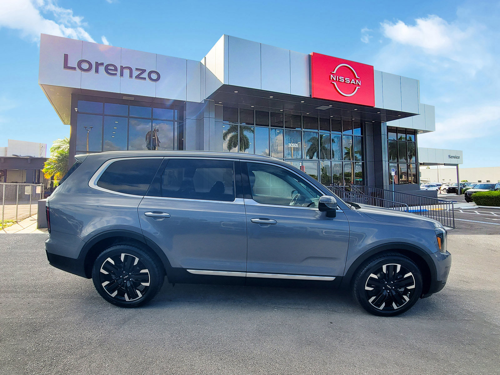 Used 2024 Kia Telluride SX AWD/4WD image 4