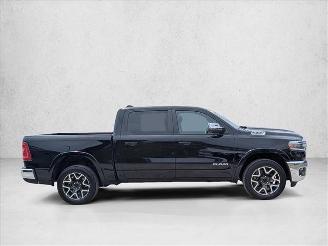 Used 2025 RAM 1500 Laramie AWD/4WD image 4