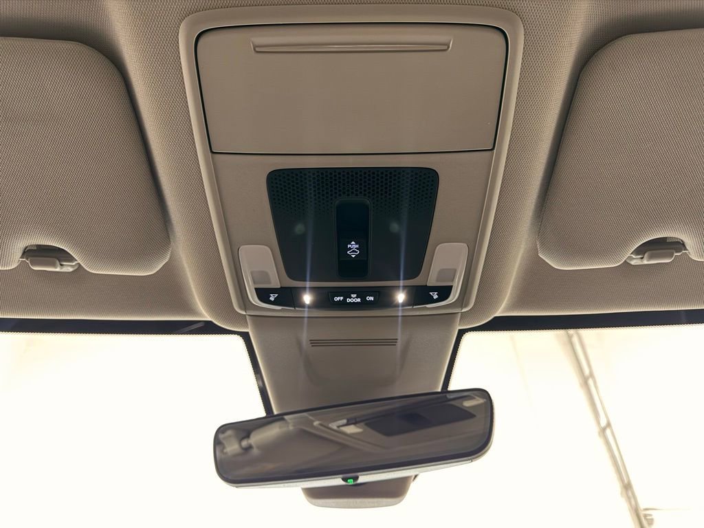 Used 2023 Honda CR-V EX-L image 19