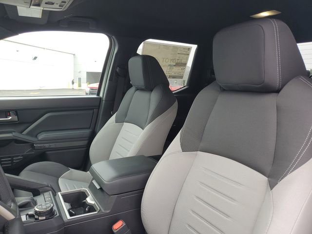 Used 2025 Toyota Tacoma TRD Off-Road image 11