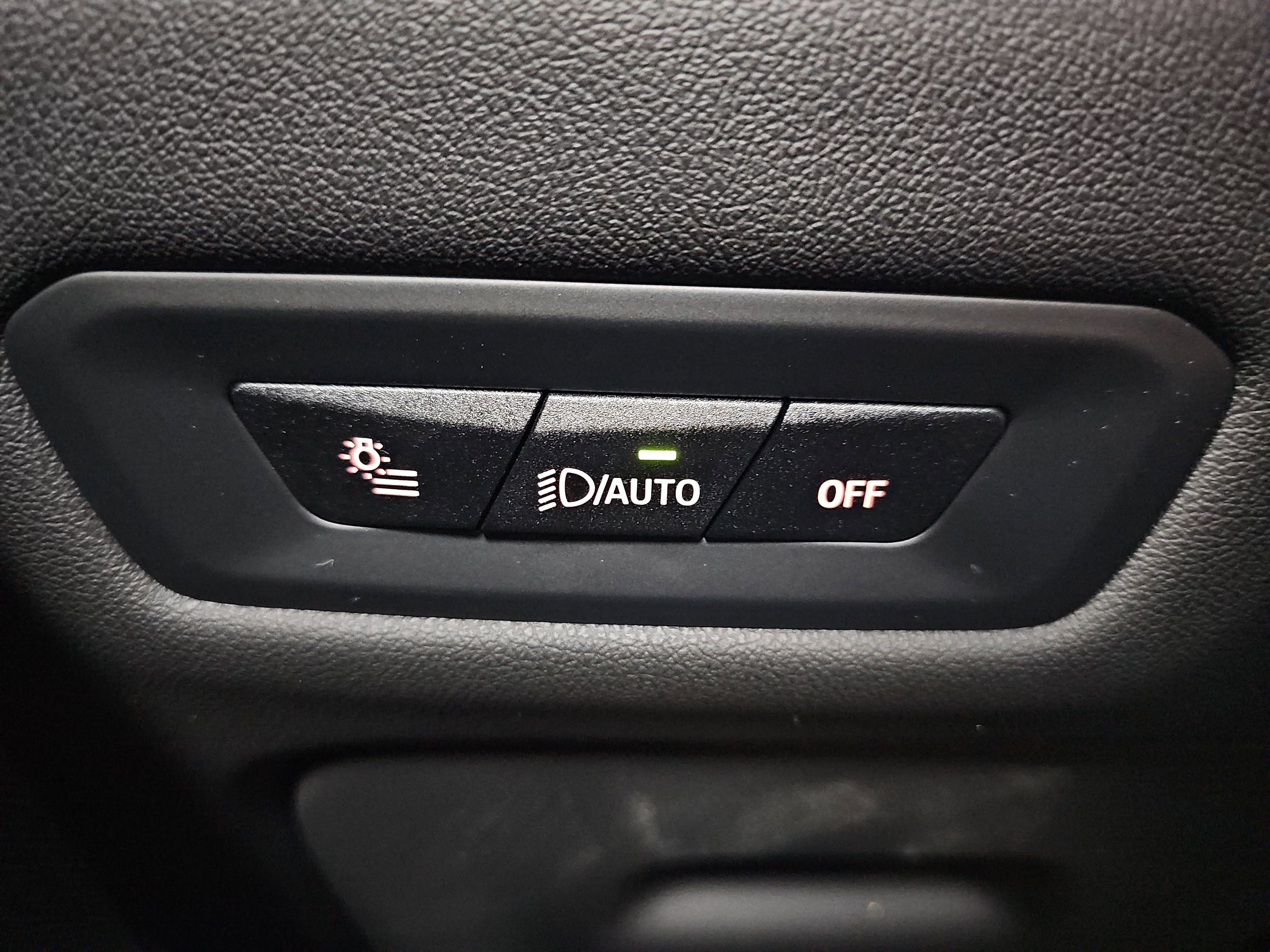 New 2026 BMW X5 xDrive40i w/ Climate Comfort Package image 28