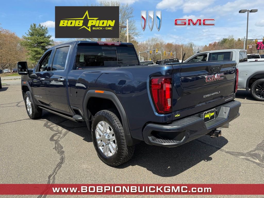 Used 2023 GMC Sierra 3500 Denali w/ Denali Ultimate Package AWD/4WD image 3