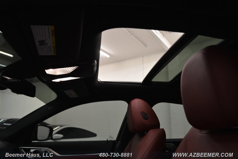 Used 2023 BMW i4 eDrive35 w/ Premium Package RWD image 16