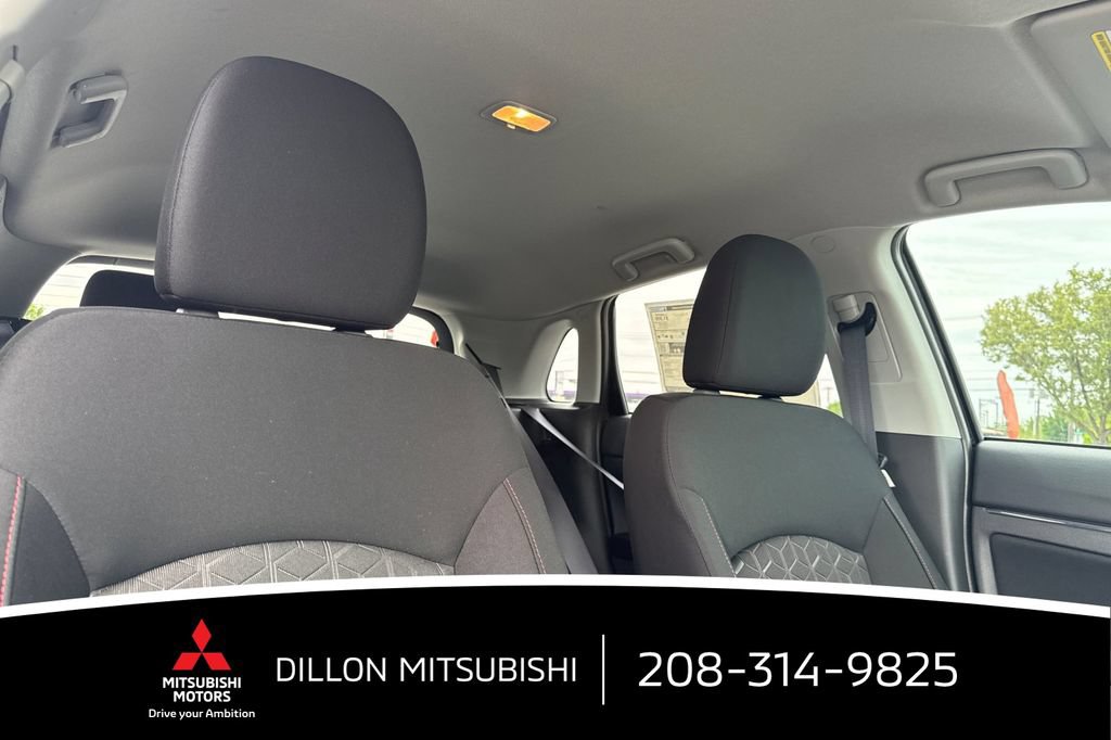 New 2026 Mitsubishi Outlander Sport LE AWD/4WD image 17
