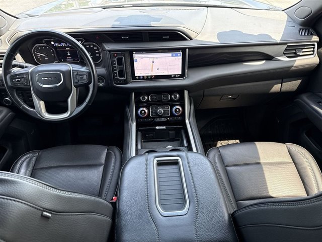 Certified 2021 GMC Yukon Denali w/ Denali Premium Package AWD/4WD image 10