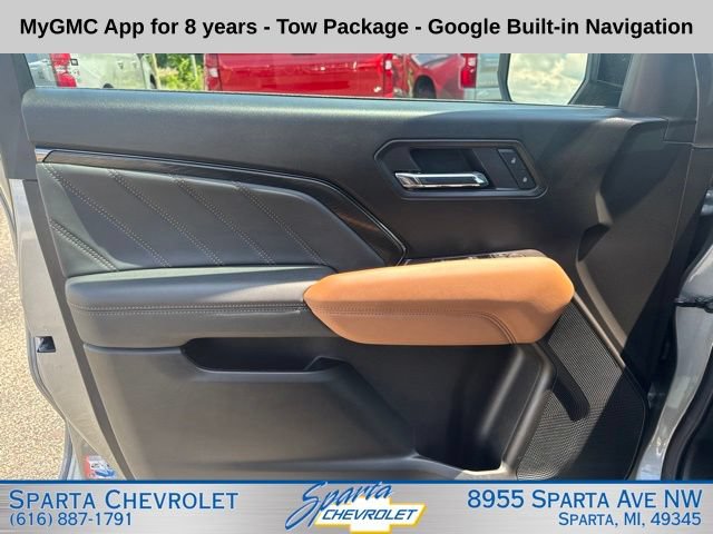 Used 2025 GMC Canyon AT4 AWD/4WD image 13