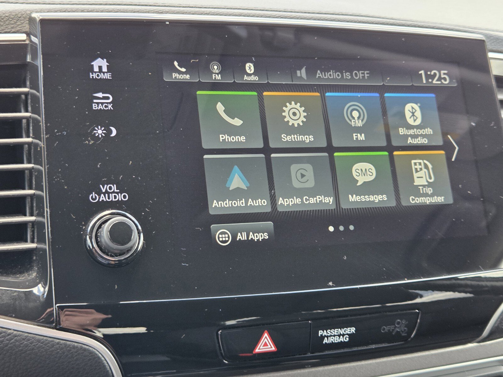 Used 2021 Honda Pilot EX image 17