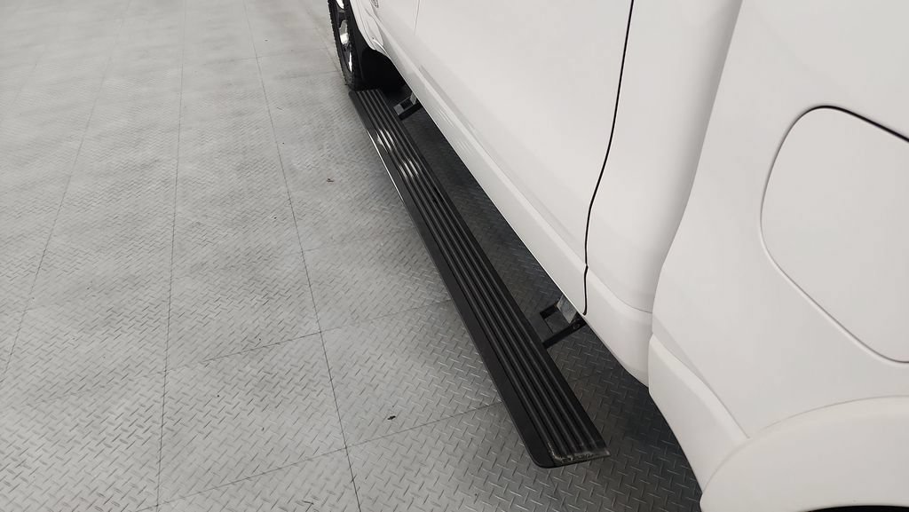 Used 2019 RAM 1500 Laramie Longhorn AWD/4WD image 27