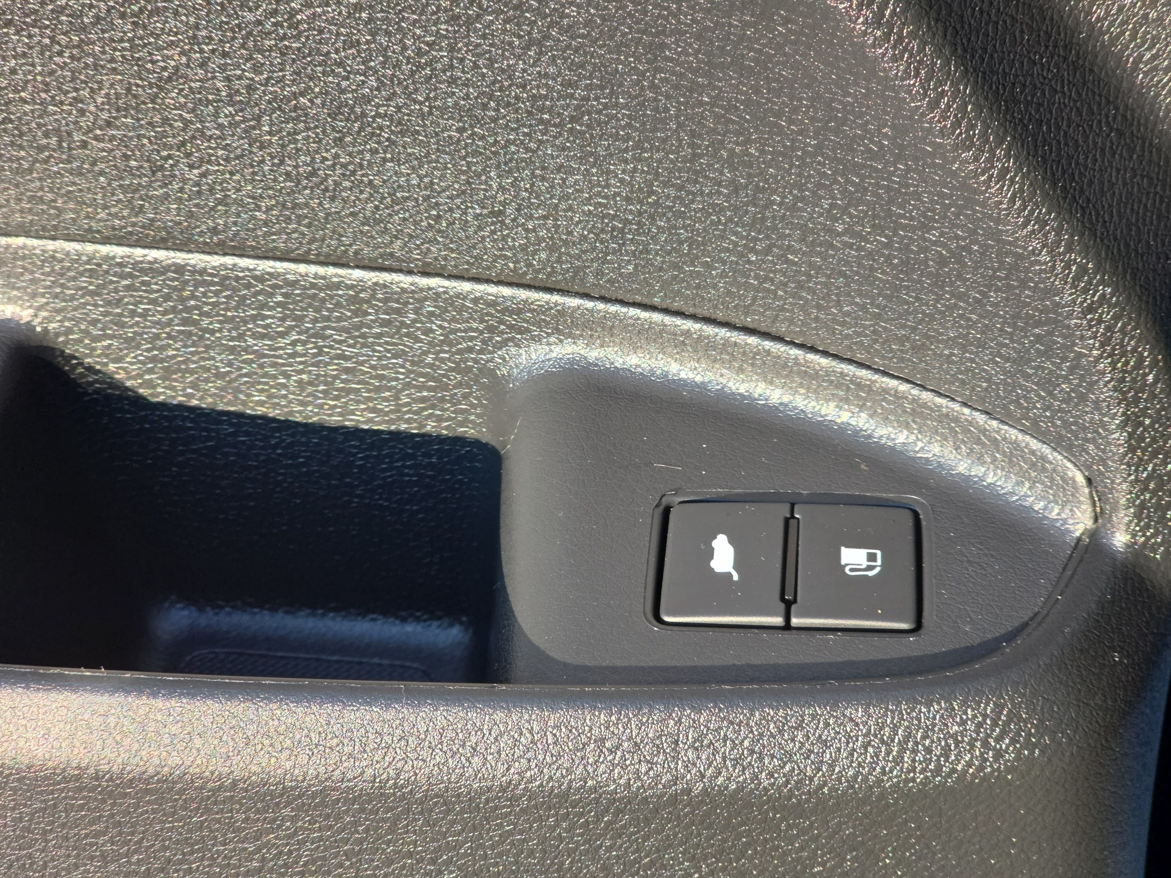 Used 2023 Honda Passport EX-L image 13