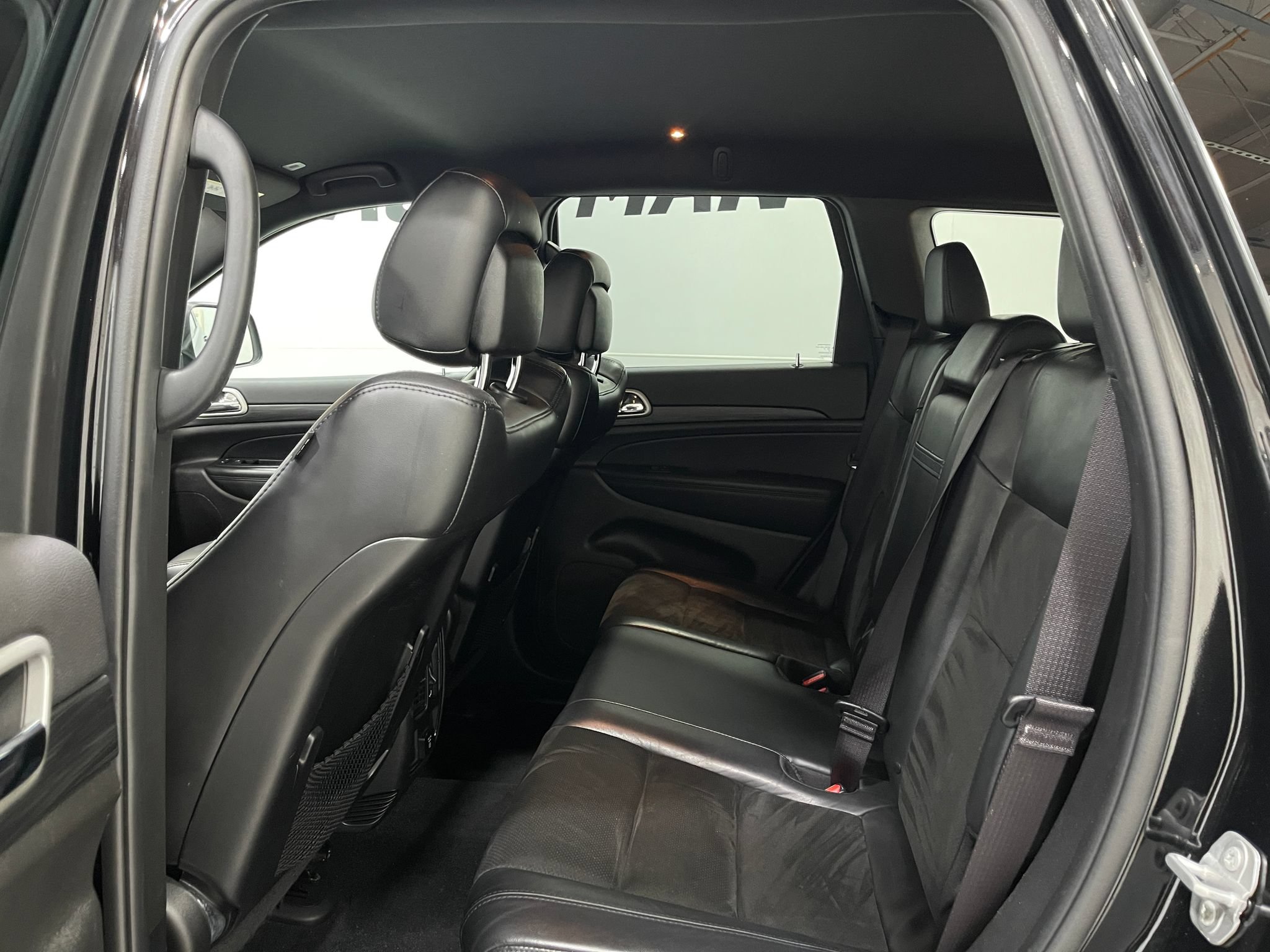 Used 2021 Jeep Grand Cherokee Laredo X AWD/4WD image 29