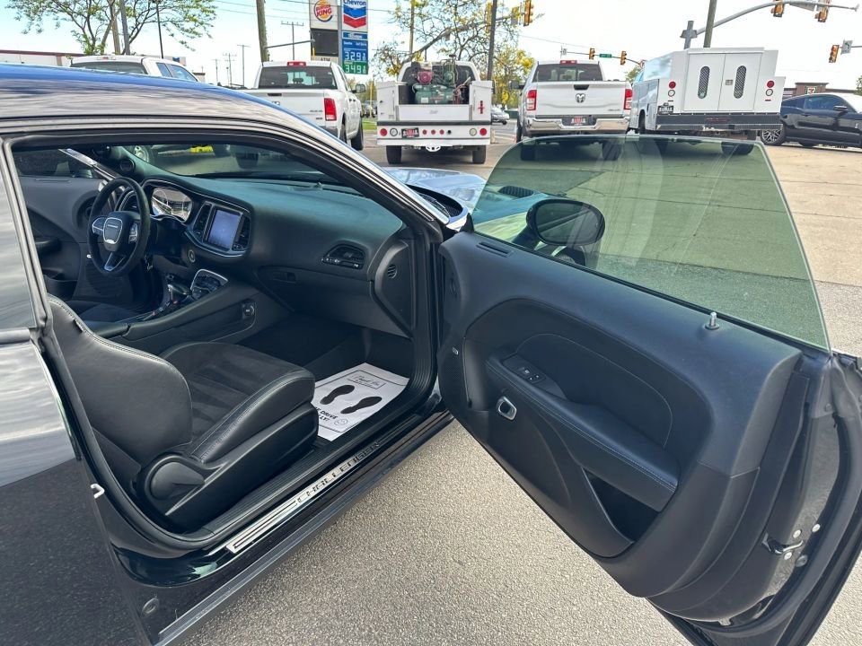 Used 2019 Dodge Challenger R/T Scat Pack w/ 1320 Drag Pack image 33