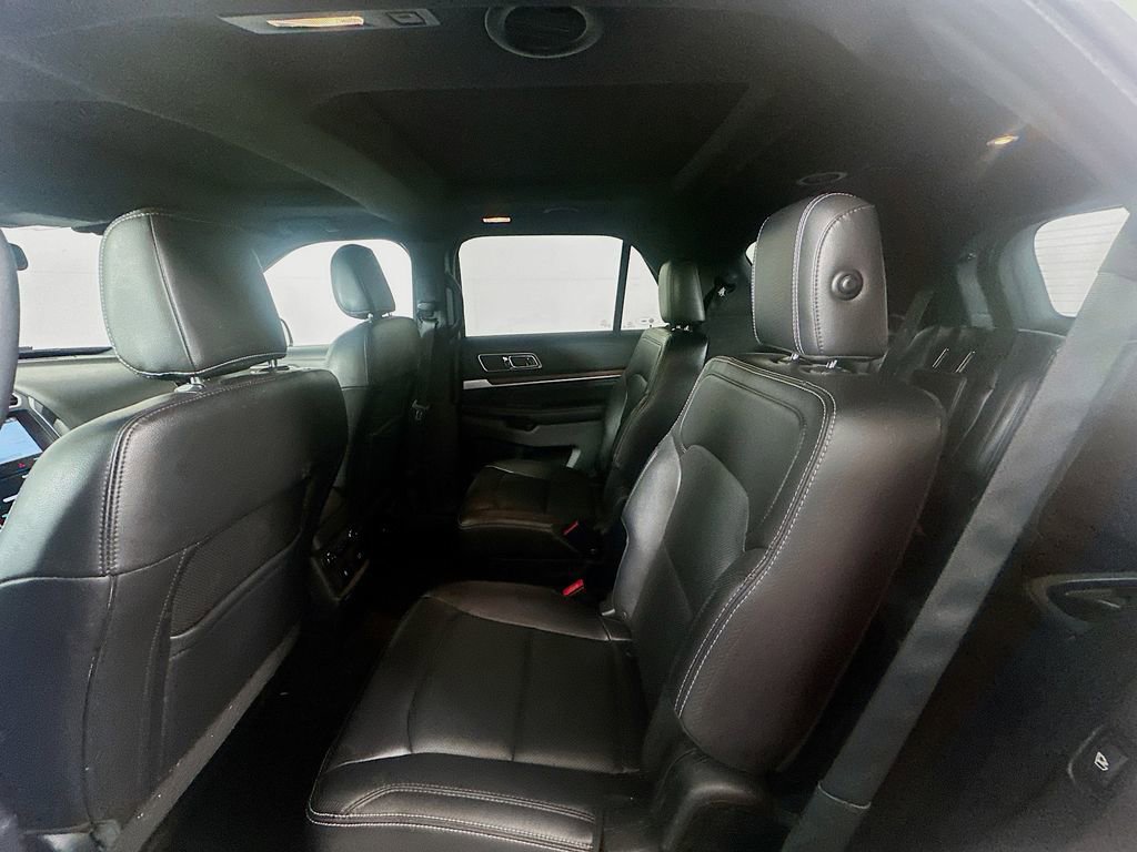 Used 2018 Ford Explorer Limited w/ Equipment Group 301A image 23