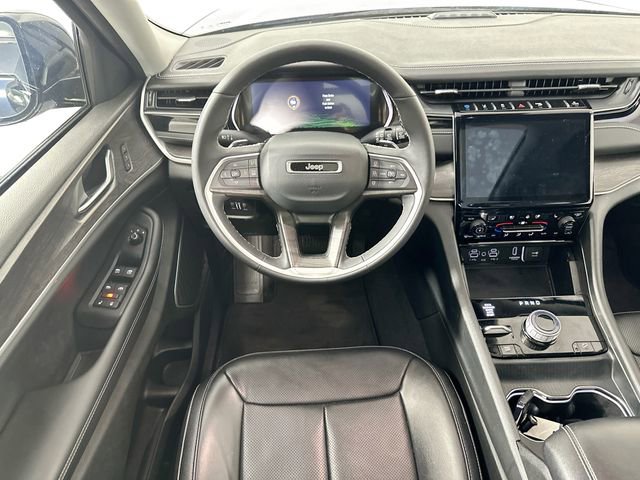 Used 2023 Jeep Grand Cherokee 30th Anniversary image 24