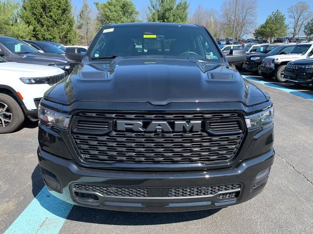 New 2026 RAM 1500 Express AWD/4WD image 9