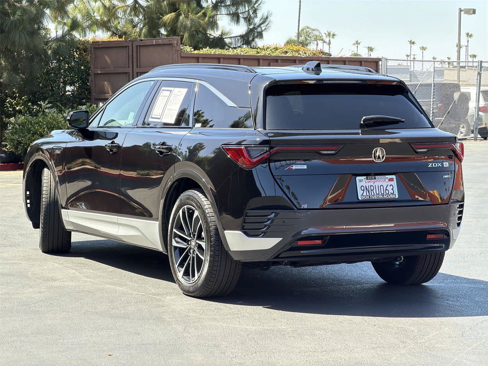 Used 2024 Acura ZDX A-Spec AWD/4WD image 5
