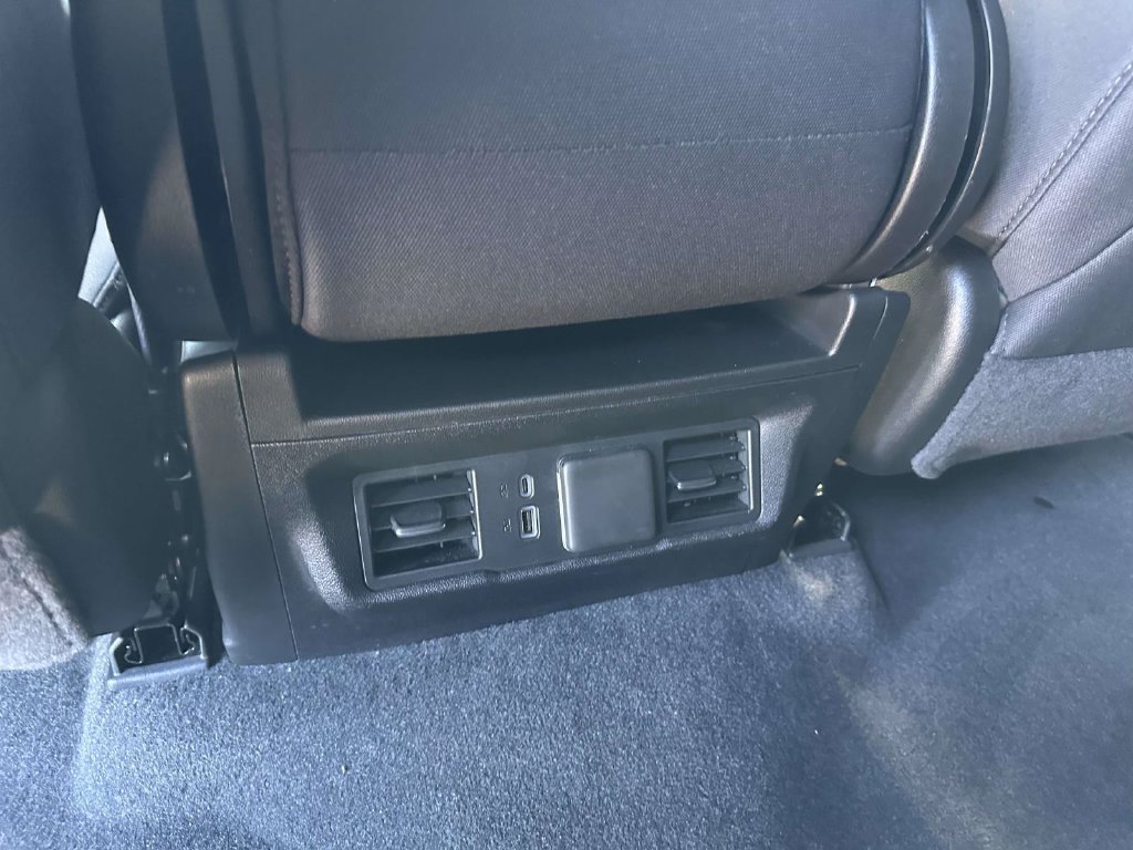 Used 2025 GMC Sierra 1500 Elevation AWD/4WD image 9