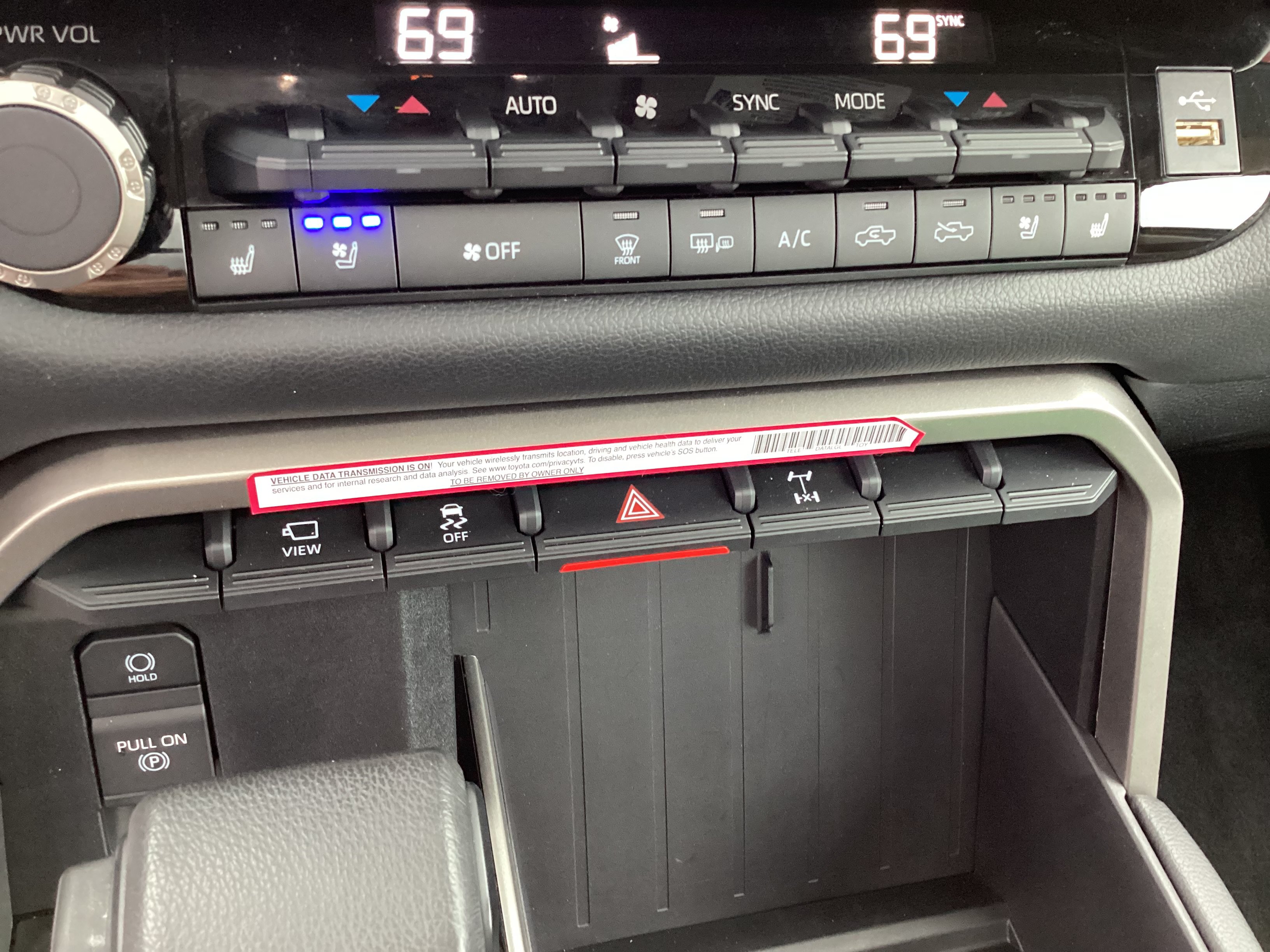 Used 2024 Toyota Tundra Limited w/ TRD Off-Road Package AWD/4WD image 17